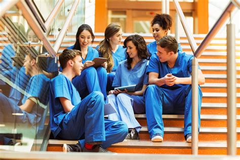 Medical Students .